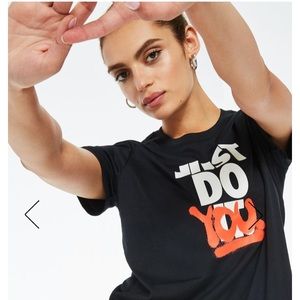 NIKE DRI-FIT “JUST DO YOU”